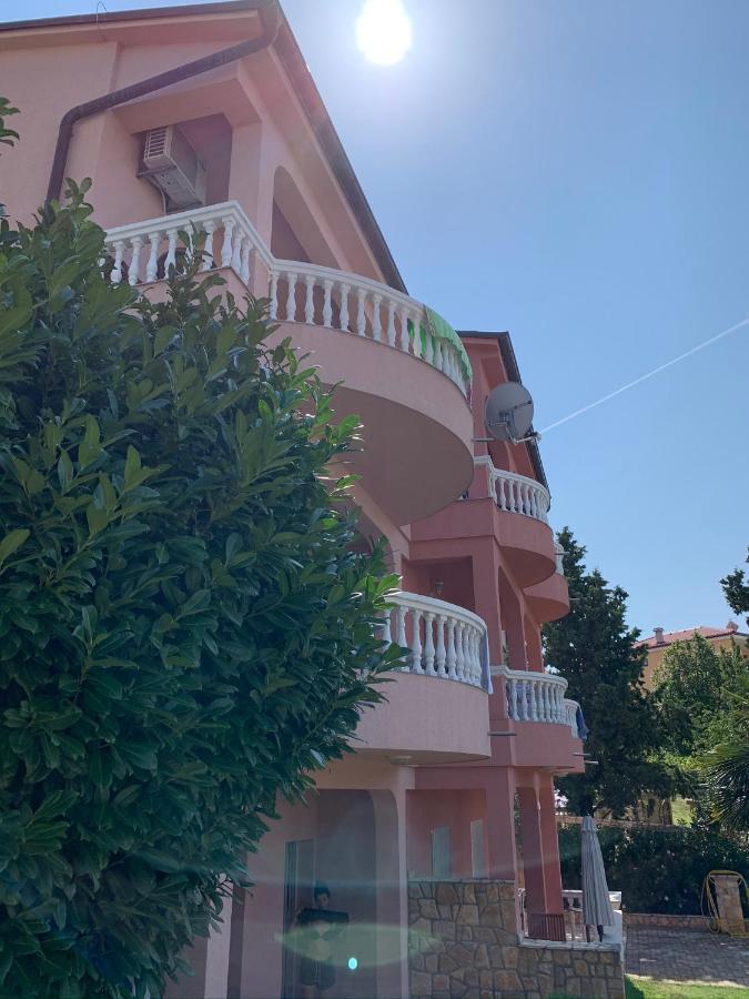Apartman Ban